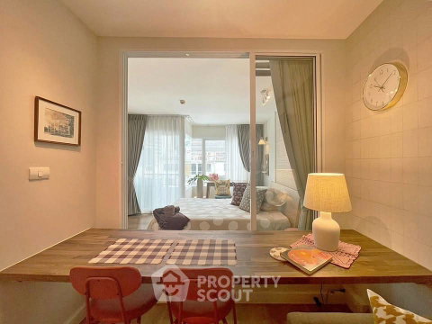 1-BR At Surawong City Resort Condominium Near MRT Sam Yan (ID 3179330)