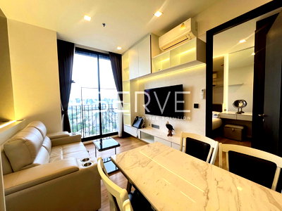 Condos for rent : 2 Beds Large Room Hight Floor 25+ City View Luxury Condo Good Lacation Close To BTS Ari station 220 m. @ Noble Around Ari  