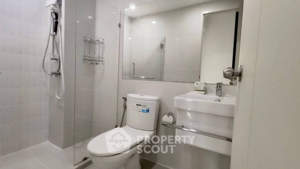 picture 1-BR Condo Life Asoke 300m From ARL Makkasan (ID 3182624) - 4/10