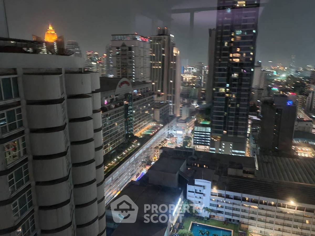 picture 27th-Floor 1-BR Sukhumvit Suite Near BTS Nana (ID 3182877) - 12/12