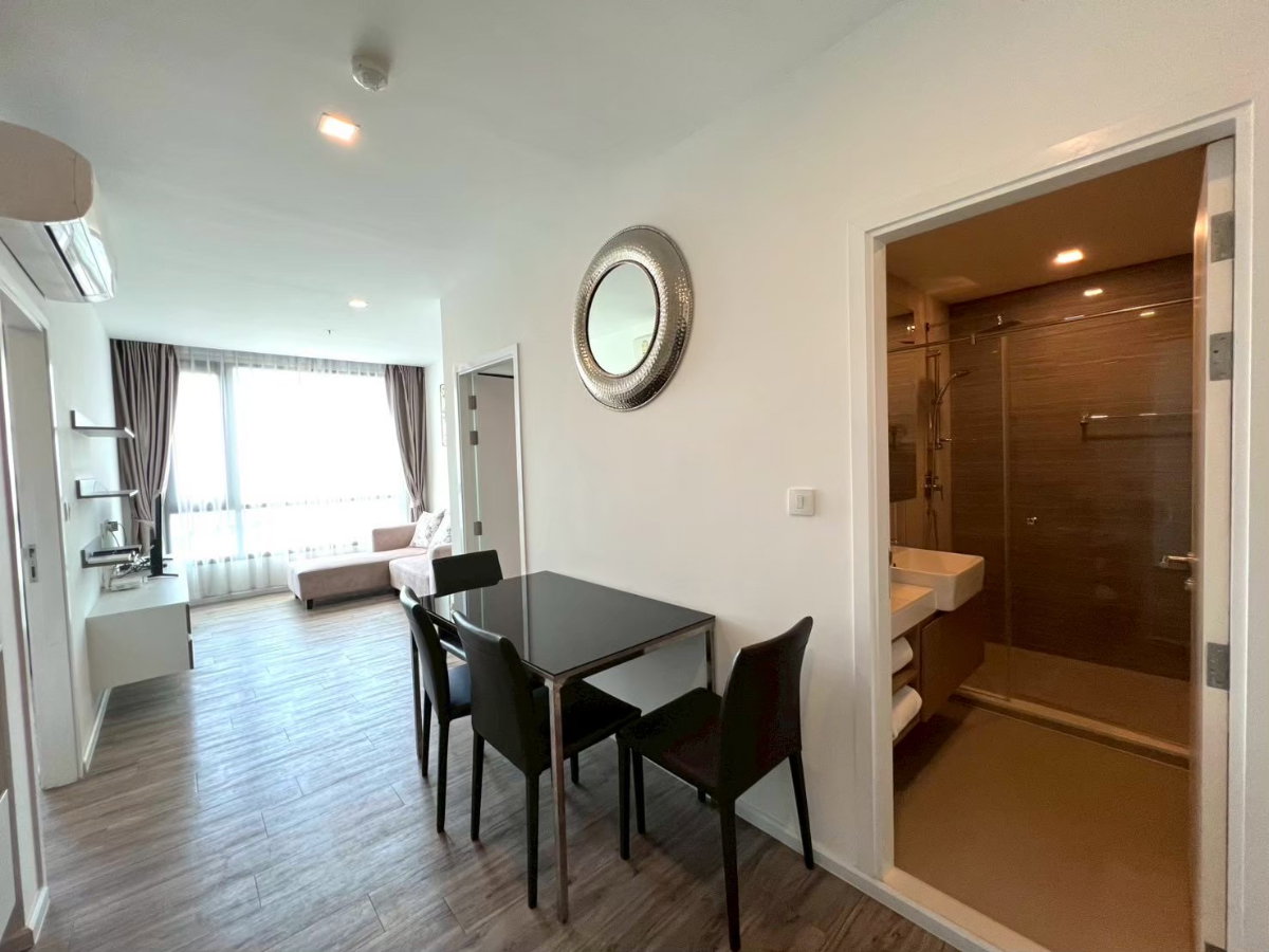รูป ห้องกว้างเป็นสัดส่วน 2 Bed 2 Bath KnightsBridge The Ocean Sriracha วิวทะเลเต็มตา พร้อมอยู่ เพียง 3.99 ล้านบาท* - รูปที่ 2/18