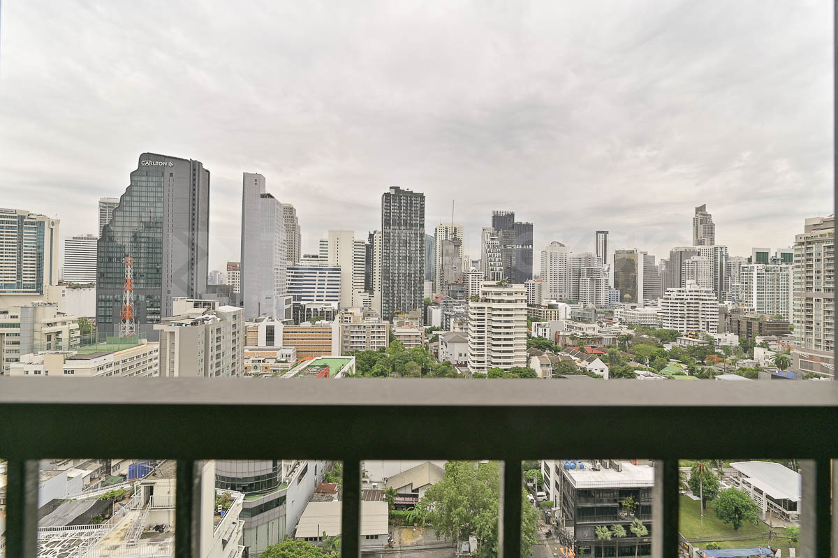 picture Great price, prime location Noble BE33 - 9/10