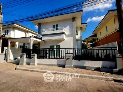 ขายคอนโด : คอนโดกว้าง 3 ห้องนอน 252 ตร.ม. Baan Suan Lalana Condominiums พัทยา (ID 3183649)