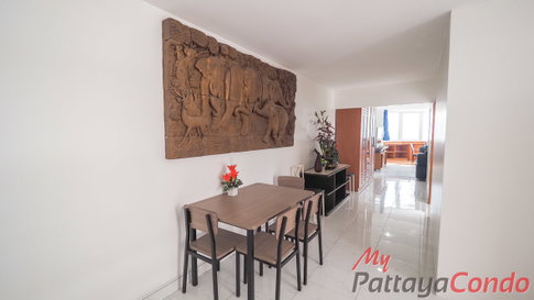 🛏️ 2 Bed - 🛁 2 Bath - 🏙️ Sea View - 🌏 FOREIGN name - 🏢 Jomtien Complex Condotel Pattaya - Ref: JTC06