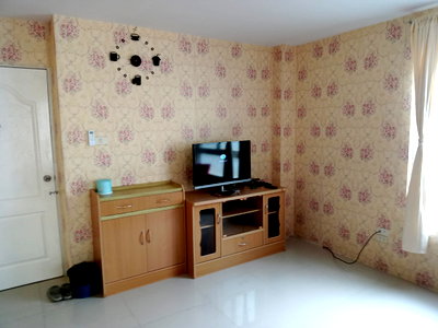 Condos for rent 3rd Infantryman Battalion 21st Infantry Regiment : Condo for Rent at Phattra Condo, Amata Nakorn, Chonburi