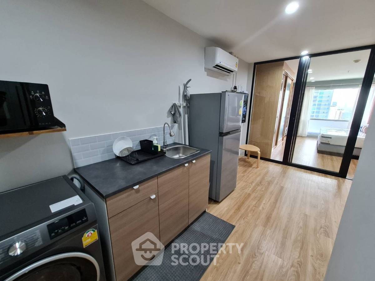 picture 27th-Floor 1-BR Sukhumvit Suite Near BTS Nana (ID 3182877) - 5/12