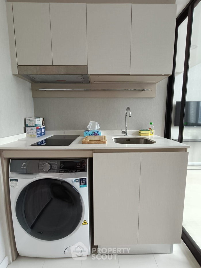 picture 32nd-Floor 1-BR Knightsbridge Prime Sathorn Near BTS Saint Louis (ID 1748059) - 2/7