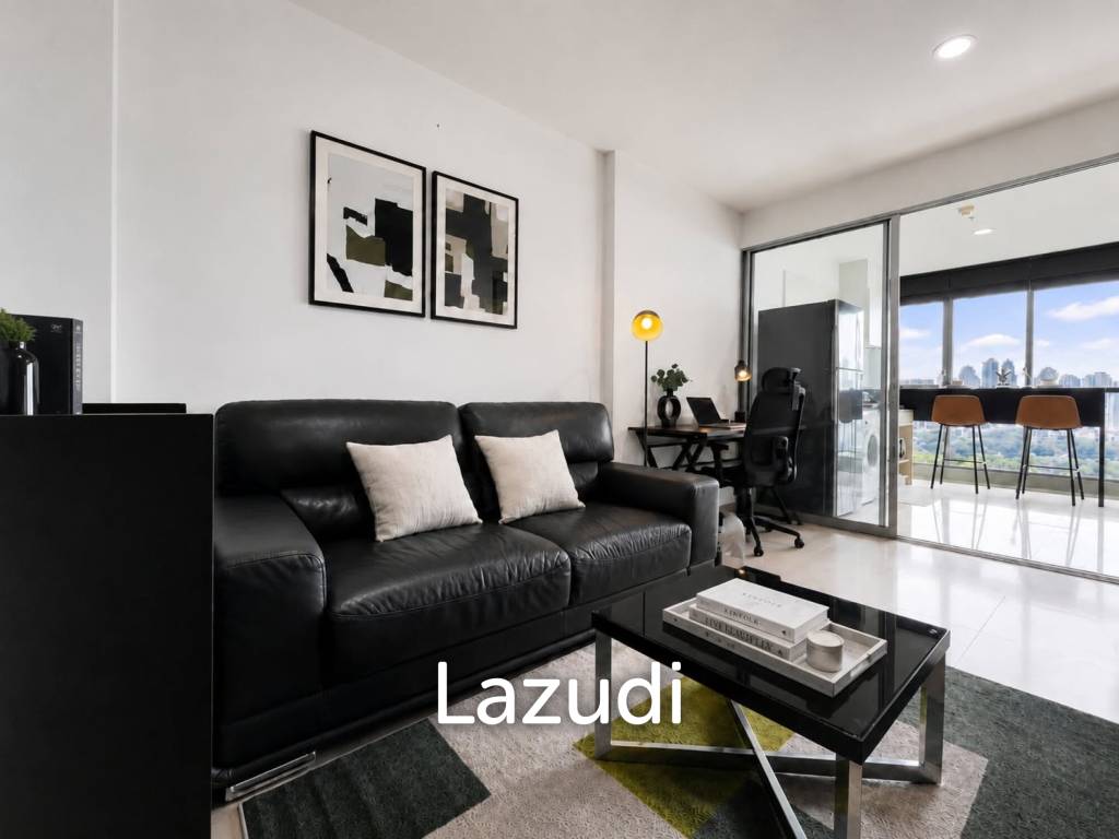 รูป 40 sqm high floor 1 bedroom condo at Rhythm Sathorn - Narathiwas Bangkok - รูปที่ 1/4