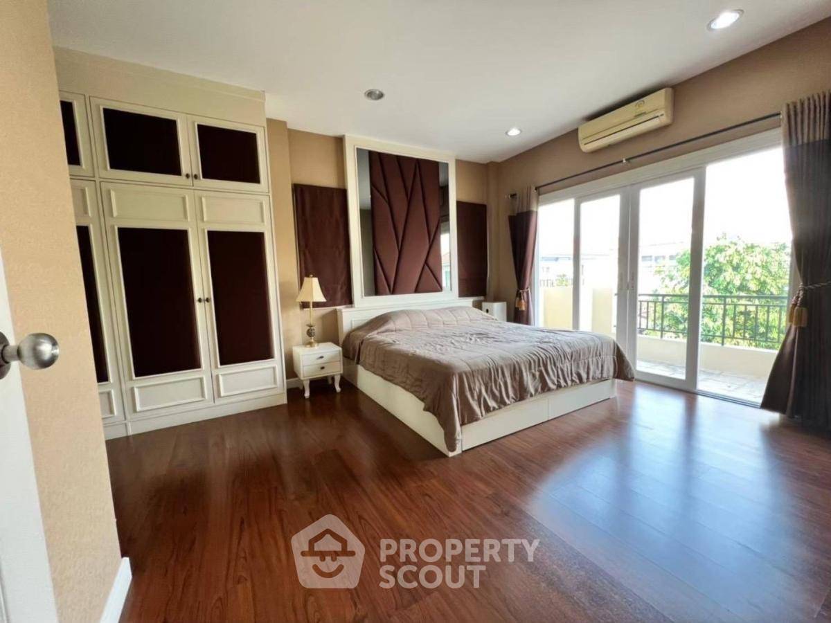 picture Pet-Friendly 3-BR House At Perfect Place Ratchapruk (ID 2084097) - 18/23