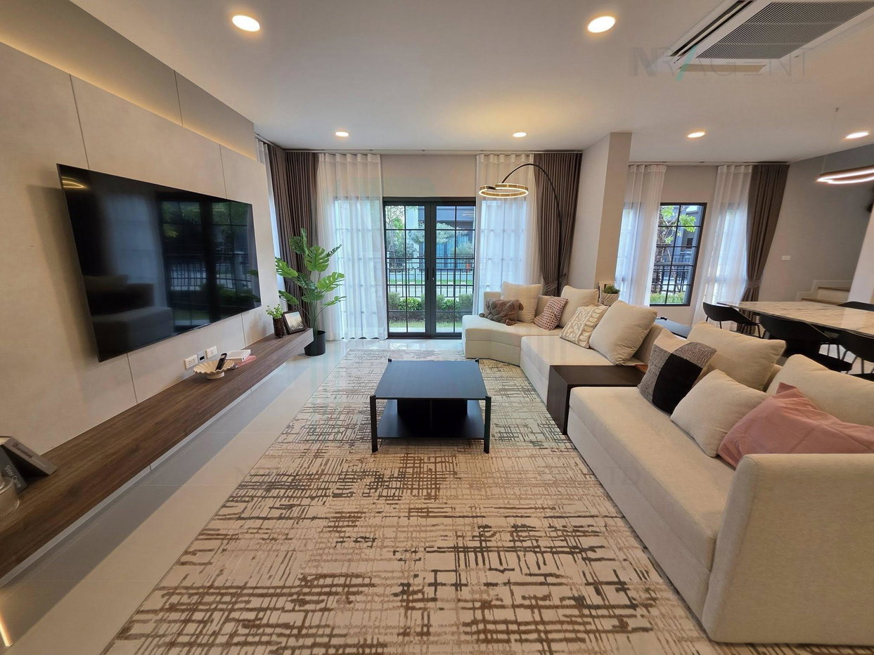 รูป 📌 ให้เช่าบ้านเดี่ยว 2 ชั้น เซนโทร บางนา 4 ห้องนอน 5 ห้องน้ำ - รูปที่ 2/8