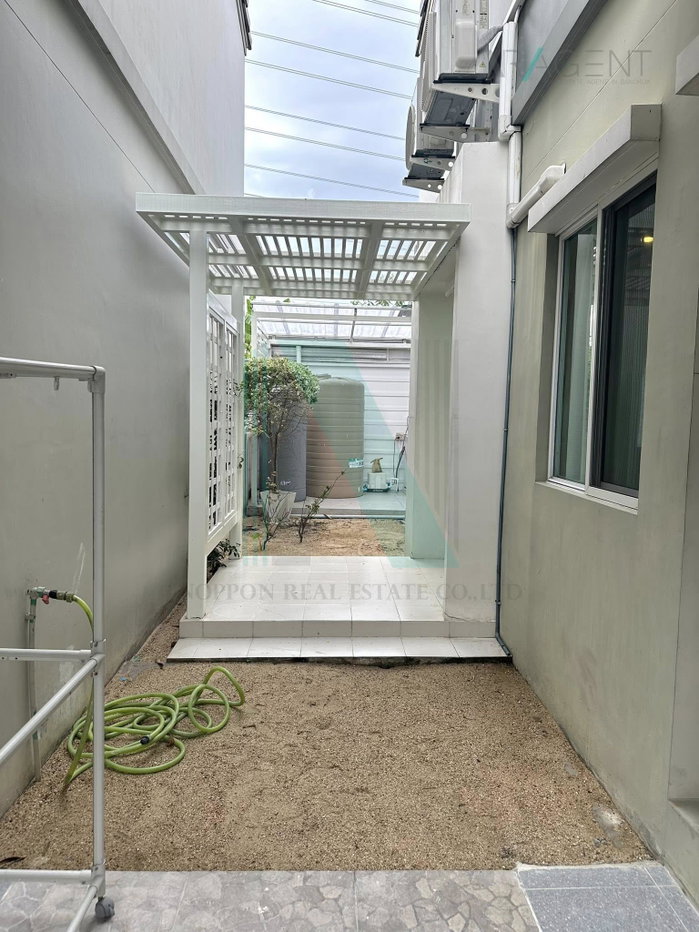 รูป 📌 ขายบ้านแฝด โครงการ เดอะวิลเลจ บางนา - วงแหวน 2 2 ชั้น 3 ห้องนอน 2 ห้องน้ำ - รูปที่ 3/8