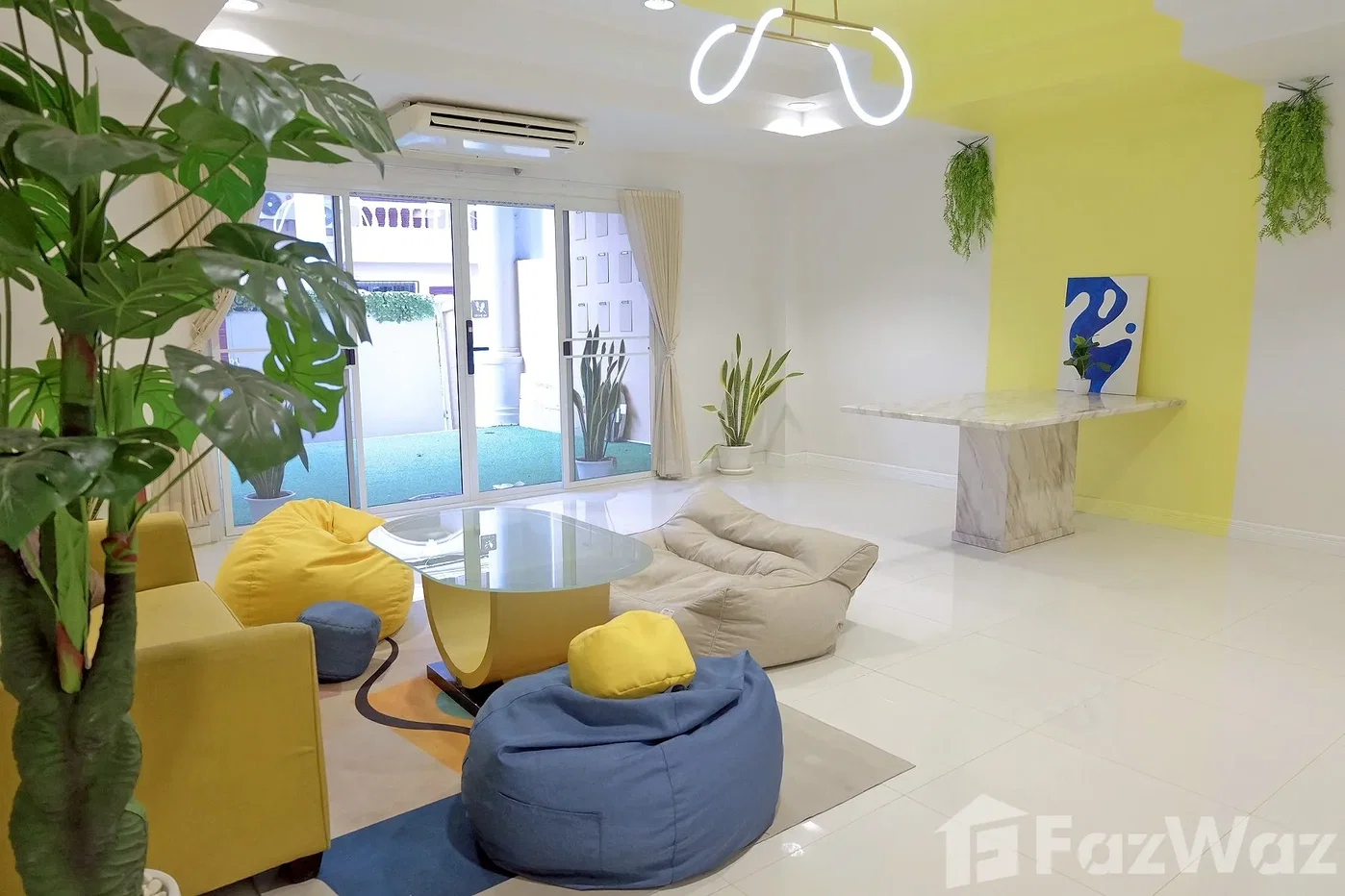 รูป ทาวน์เฮ้าส์ให้เช่า 9 ห้องนอน ใน คลองเตย, กรุงเทพมหานคร 6670313 - รูปที่ 1/38