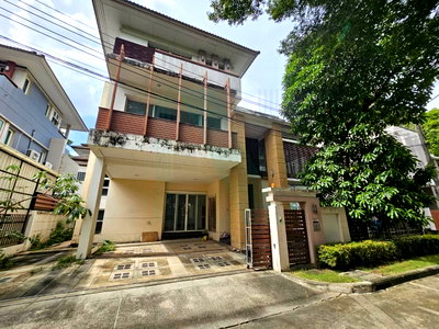 บ้านเดี่ยว รร.สายอักษร : 📌 ขายบ้านเดี่ยว โครงการ แกรนด์ บางกอก บูเลอวาร์ด เกษตร-นวมินทร์ 2 ชั้น 5 ห้องนอน 5 ห้องน้ำ