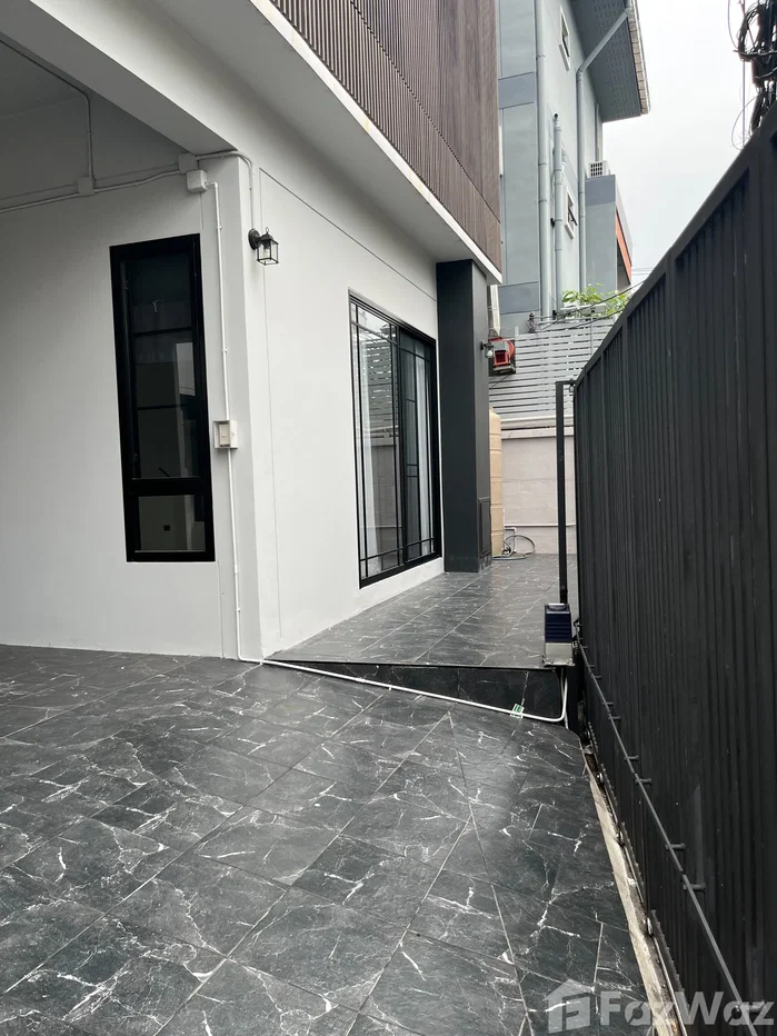 รูป บ้านเดี่ยวให้เช่า 5 ห้องนอน ใน สามเสนนอก, กรุงเทพมหานคร 6669685 - รูปที่ 5/33