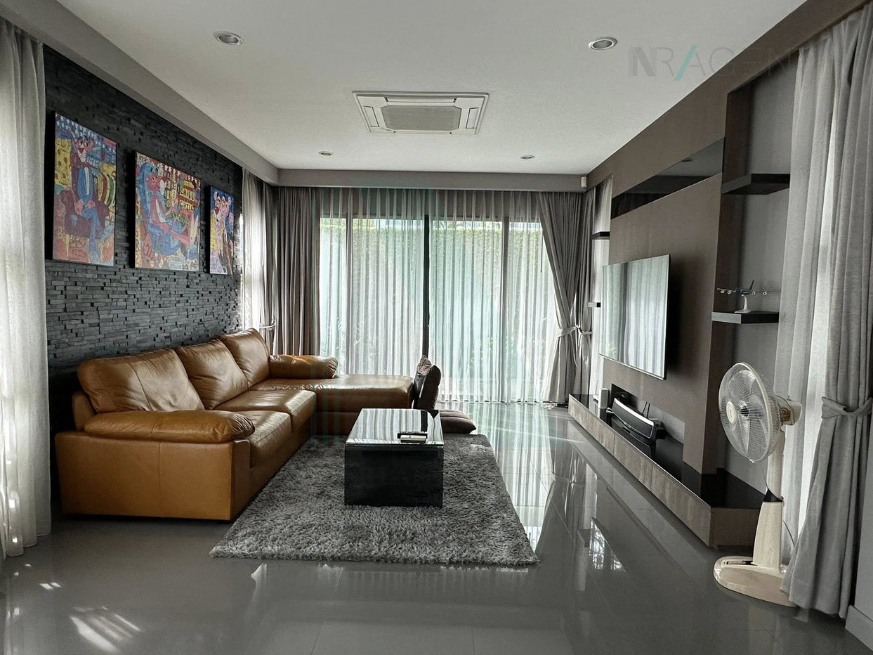 รูป 📌 ให้เช่าบ้านเดี่ยว 3 ชั้น บ้านลุมพินี สวนหลวง ร.9 5 ห้องนอน 5 ห้องน้ำ - รูปที่ 2/8