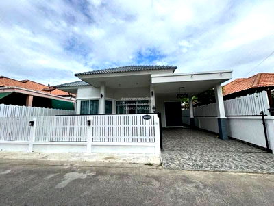 Houses for sale Anya Thani Industrial Estate (Gemopolis) : For Sale House , Rattanakorn Village 14 , Nong Prue , Bang Lamung , Chon Buri , CX-166063 ✅ Live chat with us ADD LINE @connexproperty ✅