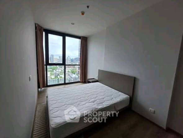 picture 24th-Floor 1-BR At Oka Haus Sukhumvit 36 Near BTS Thong Lor (ID 3180876) - 3/5