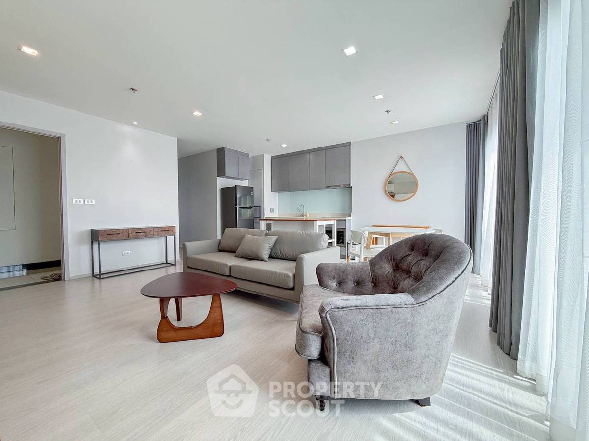 รูป ชั้น 21 ห้องนอน 2 ห้อง Rhythm Sukhumvit 36-38 ใกล้ BTS ทองหล่อ (ID 3182115) - รูปที่ 4/16