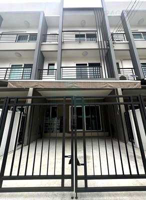 Townhouses for sale Ramkhamhaeng University 2 : 📌 For Sell Town house BAAN KLANG MUANG SUANLUANG 3-story 3 bedroom 3 bathroom