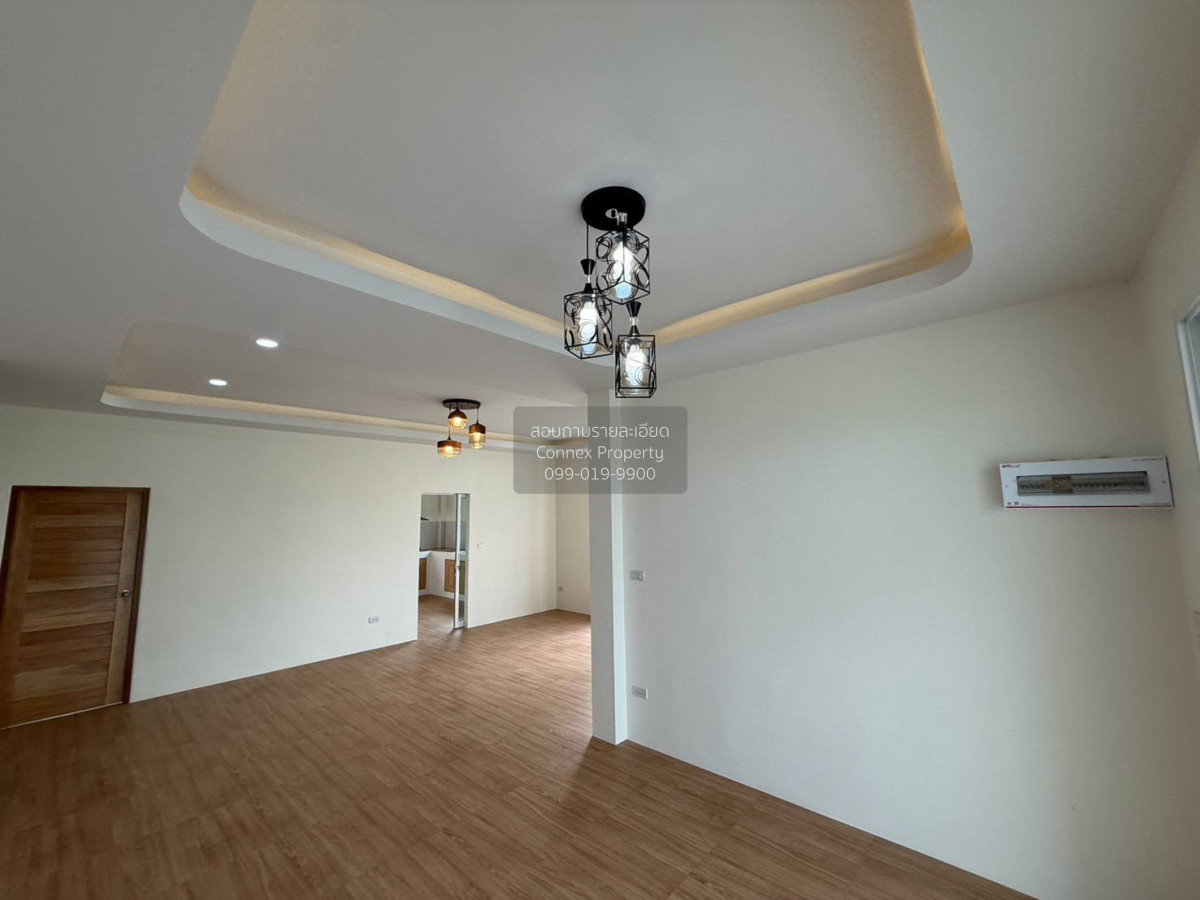 รูป ขายบ้าน  เพชรกาญจนา ตะเคียนเตี้ย บางละมุง ชลบุรี CX-155063 ✅ ทักไลน์ @connexproperty ตอบทันที ทีมงานมืออาชีพ ✅ - รูปที่ 7/12