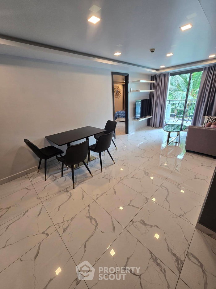 picture 2-BR Condo For Rent At Arcadia Center Suites, Phratamnak (ID 3182665) - 10/13