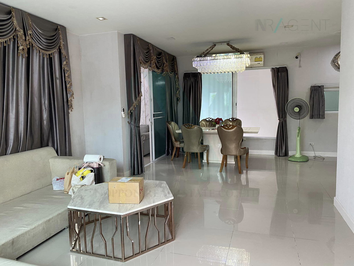 รูป 📌 ขายบ้านเดี่ยว โครงการ ฮาบิเทีย โมทีฟ ปัญญาอินทรา 2 ชั้น 5 ห้องนอน 3 ห้องน้ำ - รูปที่ 3/8