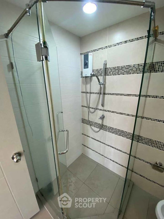 รูป ชั้น 20 ห้องนอน 1 ห้อง Centric Sathorn-St. Louis ใกล้ BTS เซนต์หลุยส์ (ID 3183697) - รูปที่ 1/3