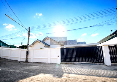 Houses for sale : For Sale House , Paradise Hill 2 , Nong Prue , Bang Lamung , Chon Buri , CX-162425 ✅ Live chat with us ADD LINE @connexproperty ✅