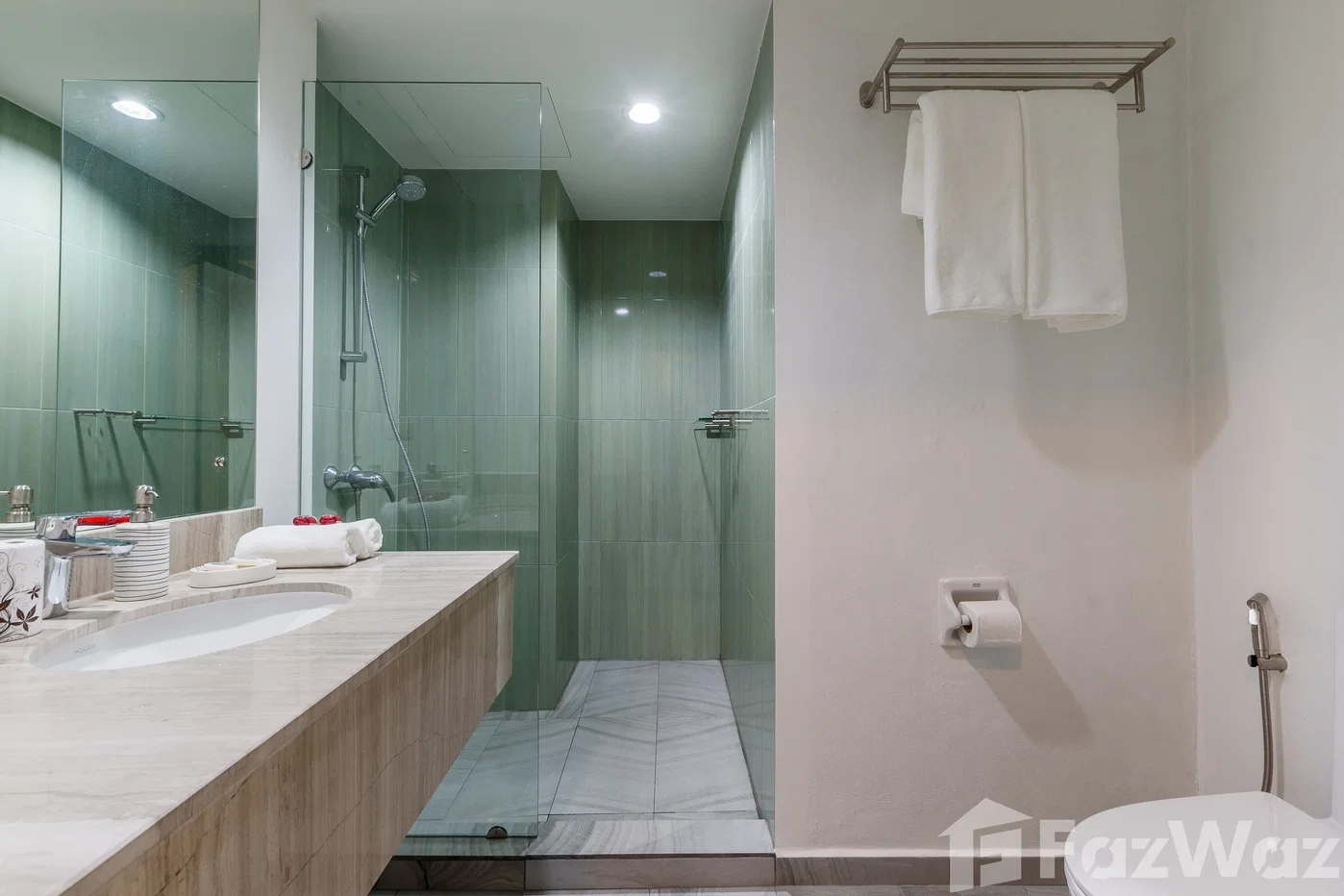 picture 4 Bedroom Villa for sale in Patong, Phuket 6643444 - 32/58
