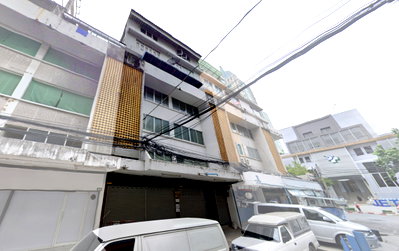 Shophouses for sale Pathum Wan : Shophouse 5 storey with mezzanine X2 units, Soi Ratchadahmri 2, only 400 m to BTS Chidlom