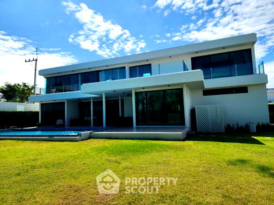 Houses for sale Hua Hin Prachaubkirikhan : 456 Sqm 4-BR Villa For Sale At La Lua Resort Hua Hin (ID 2391387)