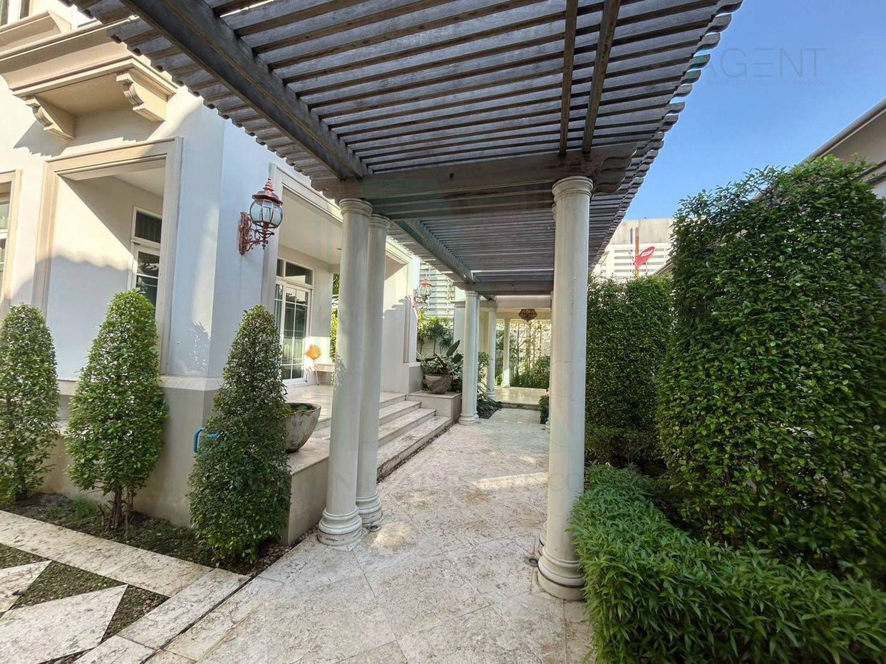 รูป 📌 ขายบ้านเดี่ยว โครงการ แกรนด์ คริสตัล เอกมัย-รามอินทรา 2 ชั้น 5 ห้องนอน 8 ห้องน้ำ - รูปที่ 4/8