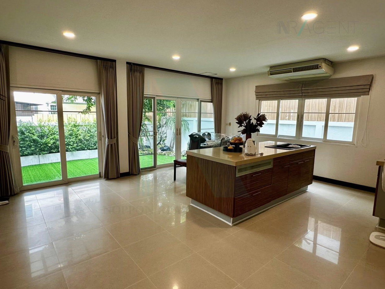 picture 📌 For Sell House THE EXCLUSIVE PATTANAKARN 32 2-story 3 bedroom 4 bathroom - 4/8