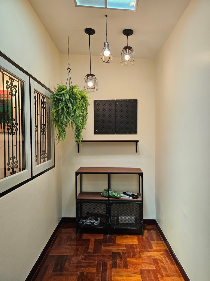 รูป 🏢✨ ให้เช่า Home Office รีโนเวทใหม่ | ทำเลดี เดินเพียง 3 นาทีถึง BTS สายหยุด ออกแบบให้ตอบโจทย์ทั้ง ทำธุรกิจ + พักอาศัย ในที่เดียว - รูปที่ 4/18