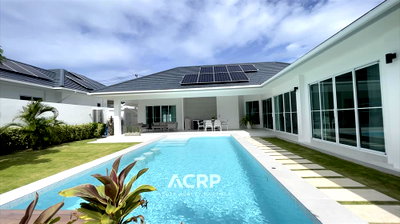 Houses for sale Hua Hin Prachaubkirikhan : Luxury Modern Pool Villa for Sale: EEDEN LUXE Hua Hin - Thap Thai (00162290)