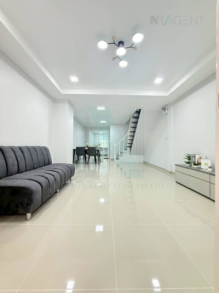 รูป 📌 ขายทาวน์เฮาส์ โครงการ บ้านดุลิยานนท์ 2 ชั้น 2 ห้องนอน 2 ห้องน้ำ - รูปที่ 3/8