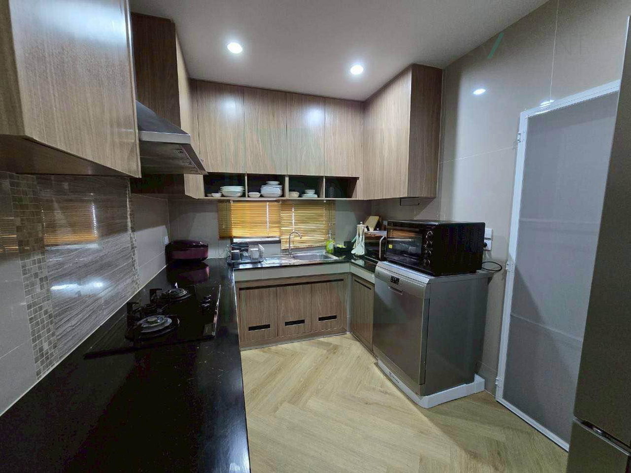 รูป 📌 ให้เช่าบ้านเดี่ยว 2 ชั้น บุราสิริ พัฒนาการ 4 ห้องนอน 5 ห้องน้ำ - รูปที่ 3/8
