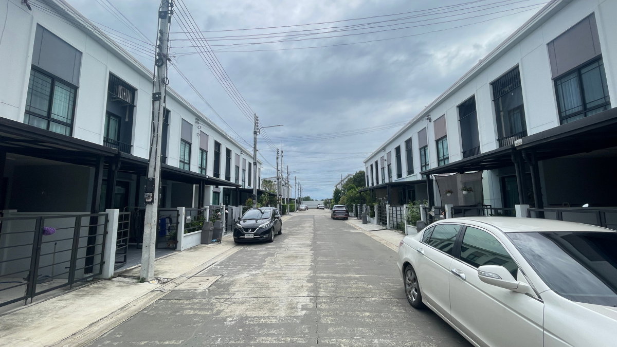 รูป ขายทาวน์โฮม พลีโน่ รังสิต (Pleno Rangsit) 2 นอน 2 น้ำ 16.4 ตร.ว. หลัง รพ.เซนต์คาร์ลอส - รูปที่ 2/16