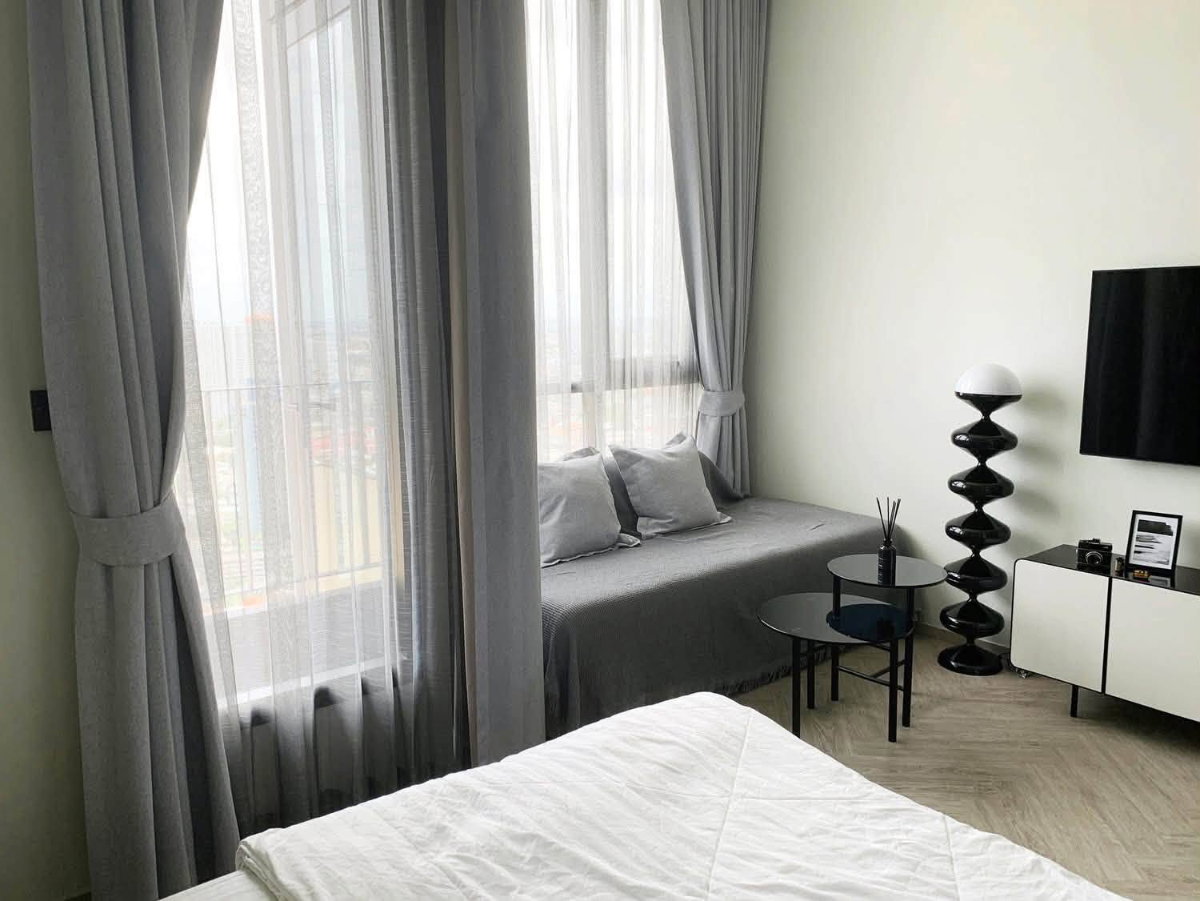 picture RS7355 For Rent: Chapter Charoennakhon Riverside. Experience luxurious riverside living on the Chao Phraya River - 3/17