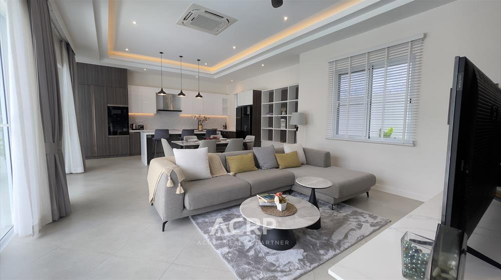 picture Luxury Modern Pool Villa for Sale: EEDEN LUXE Hua Hin - Thap Thai (00162290) - 7/21