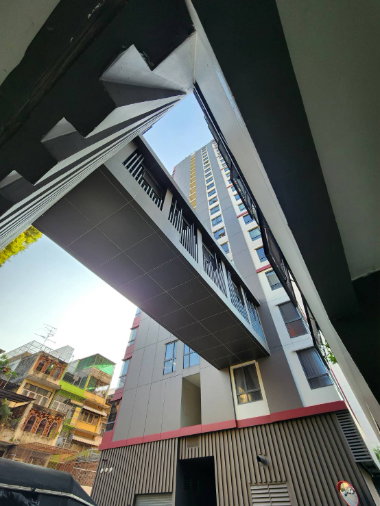 รูป ขายห้องมุม ห้องชั้นบนสุดของอาคาร ชั้น 22 มี 3 ทิศ เหนือ ตะวันตก และทิศใต้ ขายพร้อมอยู่ ทำเลศิริราช The Tree จรัญ 30 **ห้องหายาก 1 ชั้น มี1 ห้อง ** - รูปที่ 24/52