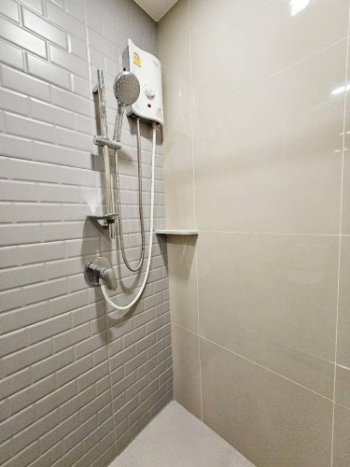 รูป ให้เช่าห้องมุม ห้องชั้นบนสุดของอาคาร ชั้น 22 มี 3 ทิศ เหนือ ตะวันตก และทิศใต้ ขายพร้อมอยู่ ทำเลศิริราช The Tree จรัญ 30 **ห้องหายาก 1 ชั้น มี1 ห้อง ** - รูปที่ 11/52