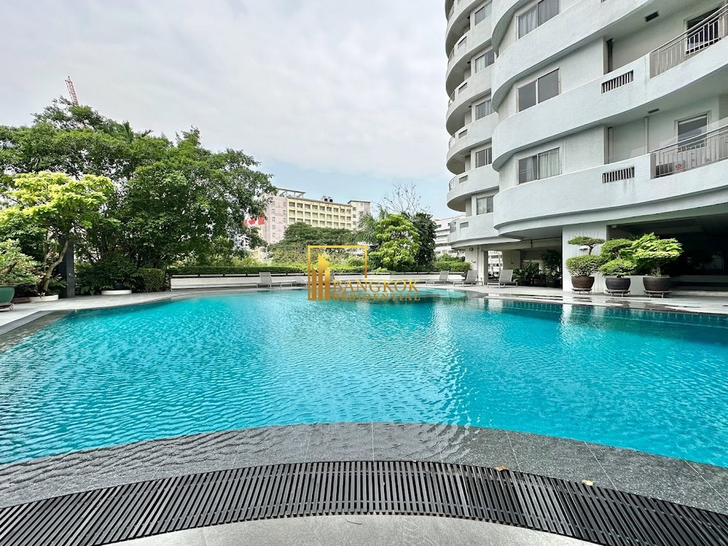 รูป Baan Suan Plu | Expansive 3 Bedroom Condo in Sathorn Area - BR18983CD - รูปที่ 34/47
