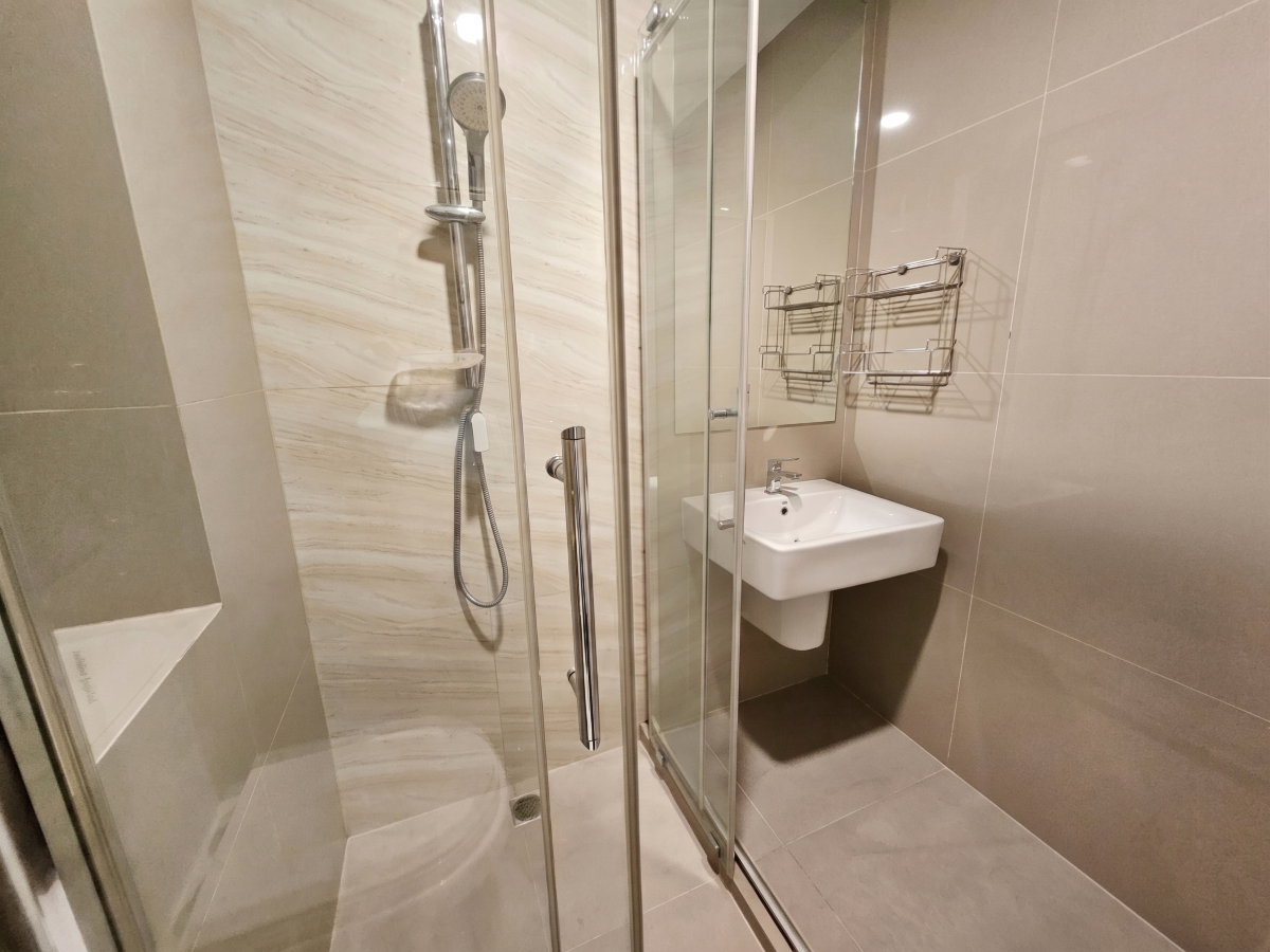 picture The Tree Sukhumvit 71 – Ekkamai Condo 1-Bedroom, Fully Furnished, Stunning City View - 9/35
