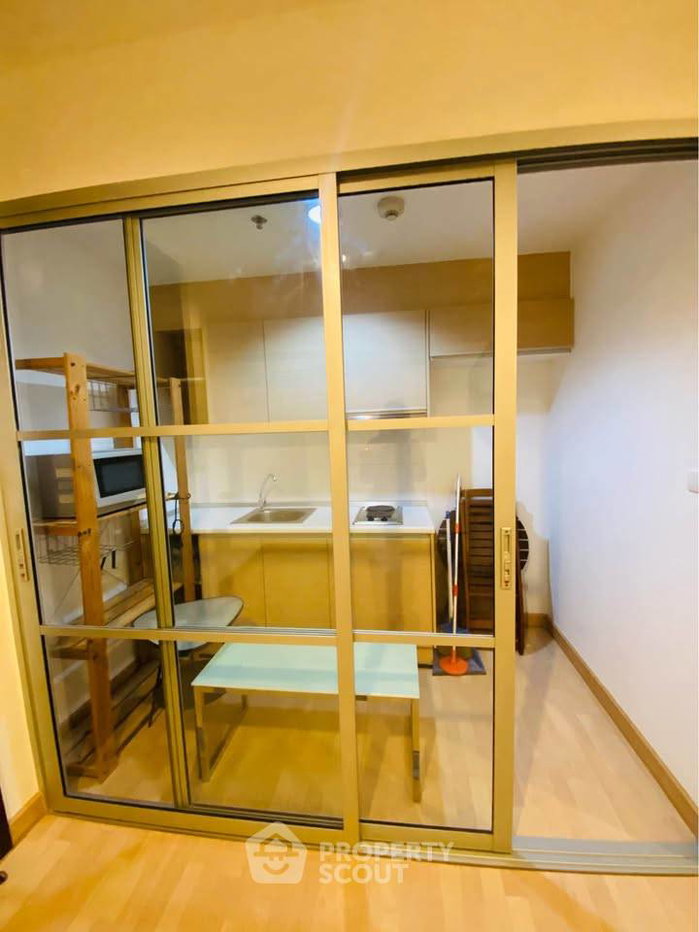picture 16th-Floor 1-BR Rhythm Ratchada, 100m To MRT Ratchadaphisek (ID 3183113) - 2/10