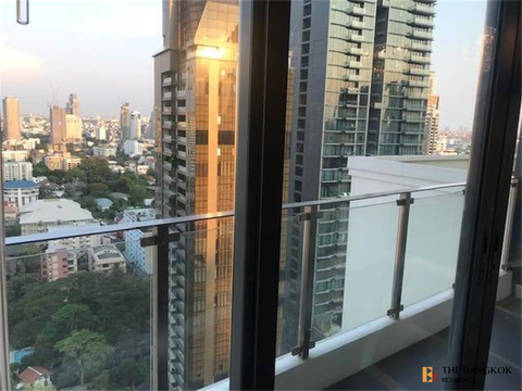 Luxury Unit, Ready for You Without the Wait The Diplomat 39 near BTS Phrom Phong