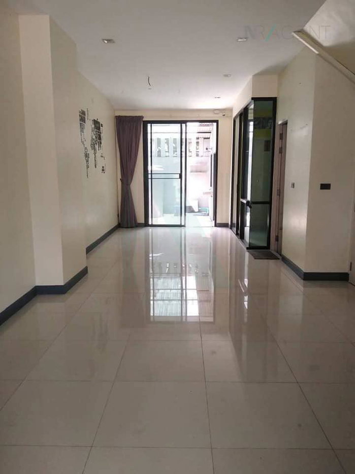 picture 📌 For Rent Town house BLOC OFFICE RAMINTRA 39 3-story 3 bedroom 3 bathroom - 4/8