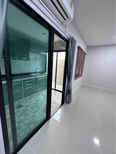 รูป 🔥ขายด่วน ทาวน์โฮม Siri Place Phaholyothin 52 (สิริ เพลส พหลโยธิน 52) ในเครือแสนสิริ ทำเลดีสะพานใหม่ ไม่มีบ้านตรงข้าม ✅ต่อเติมครบพร้อมอยู่ - รูปที่ 11/19