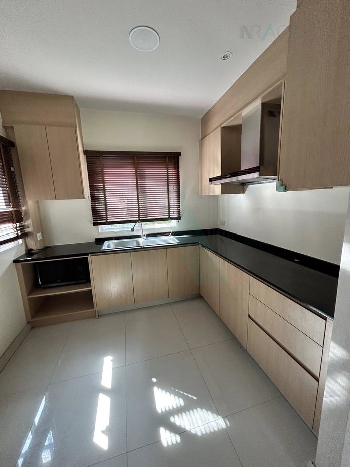 picture 📌 For Sell House PASSORN THEPARAK - BANGNA 2-story 3 bedroom 2 bathroom - 4/8
