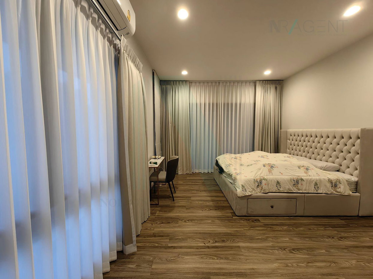 รูป 📌 ให้เช่าบ้านเดี่ยว โครงการ บุราสิริ กรุงเทพกรีฑา 2 ชั้น 4 ห้องนอน 4 ห้องน้ำ - รูปที่ 2/8